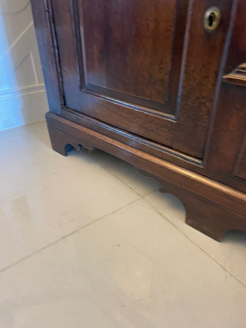 Antique George III Outstanding Quality Oak Welsh Dresser and Original Plate Rack - Image 13